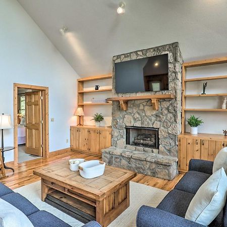 Sapphire Retreat With 2 Decks, Views And Resort Access Extérieur photo